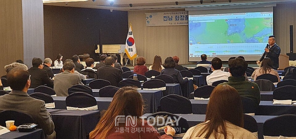 SNS 김민경 강사, SNS 김수연 강사도 온라인마케팅 교육에 참여했다.