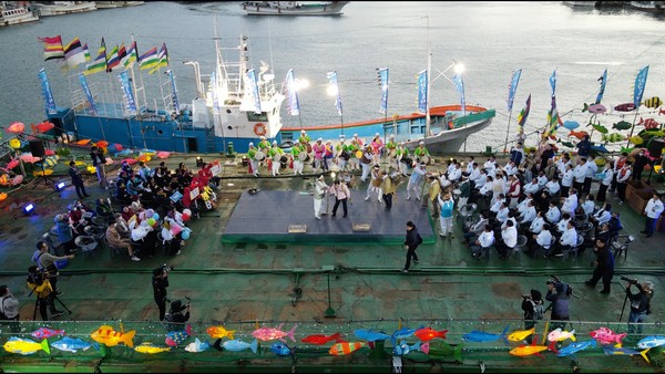 목포 삼학도 항구 일원에서 ‘2023 목포항구축제’가 열리고 있다 © 목포시