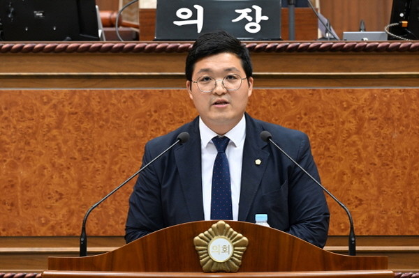 조세일 의원이 20일 시의회 본회의에서 5분 발언하고 있다(사진=의정부시의회)